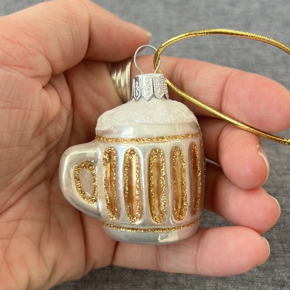 Cool 🍺 beer mug ornament - Picture 4 of 5